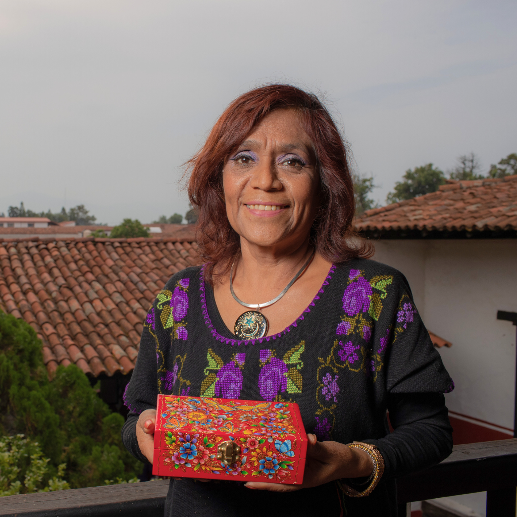 Maria Dolores Tapia